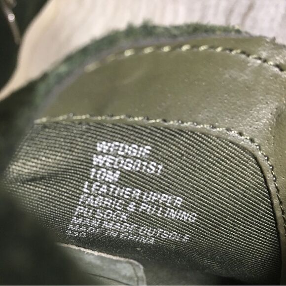 Steve Madden Green Wedgie Bootie Size 10M - Picture 10 of 10